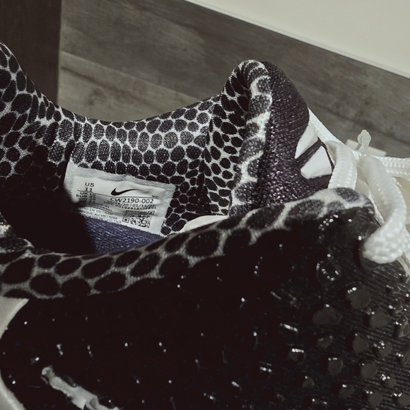 Kobe 6 Mambacita - Picture 5 of 6